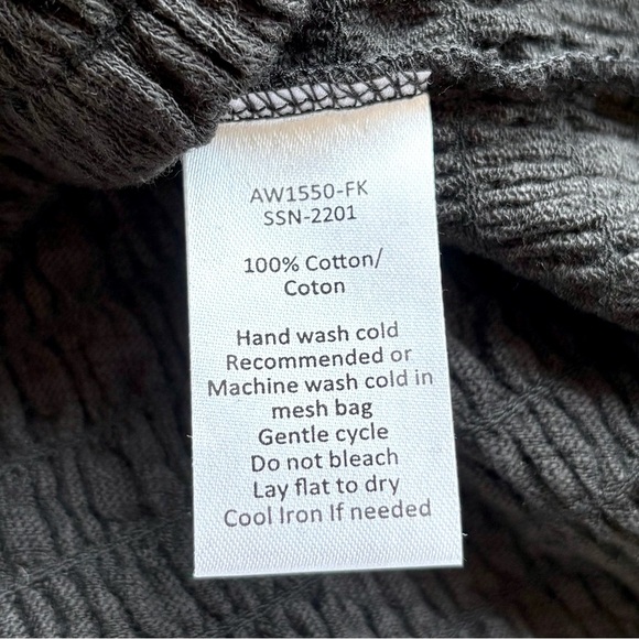 ATM Anthony Thomas Melillo Fitted Black Smocked Tee - Picture 11 of 13